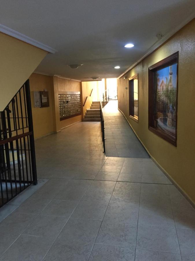Apartamento Acogedor y novedoso Loft en Torrevieja Exterior foto